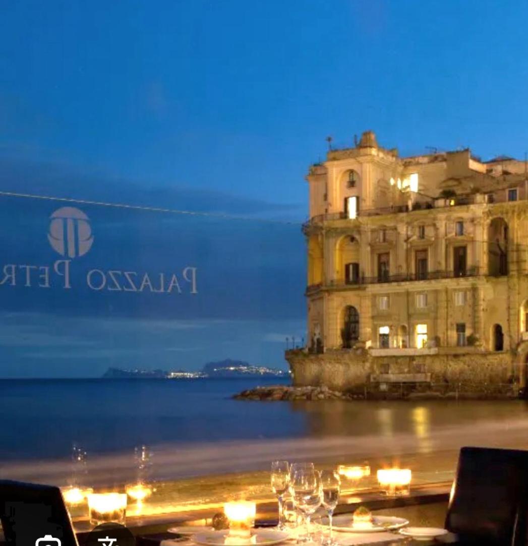 Hotel Domus Sirena Nápoles Exterior foto
